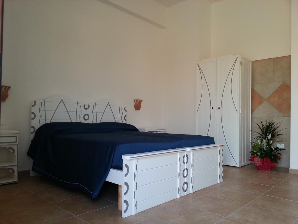 Agriturismo Tenuta Don Giovanni Melendugno Habitación foto